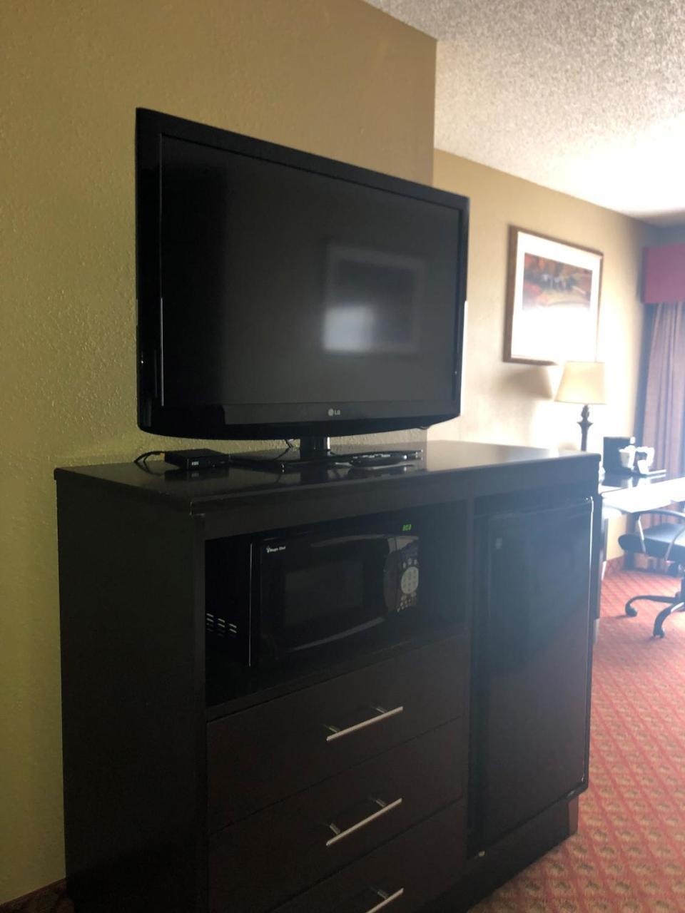 Broadway Inn & Suites Oklahoma Dış mekan fotoğraf