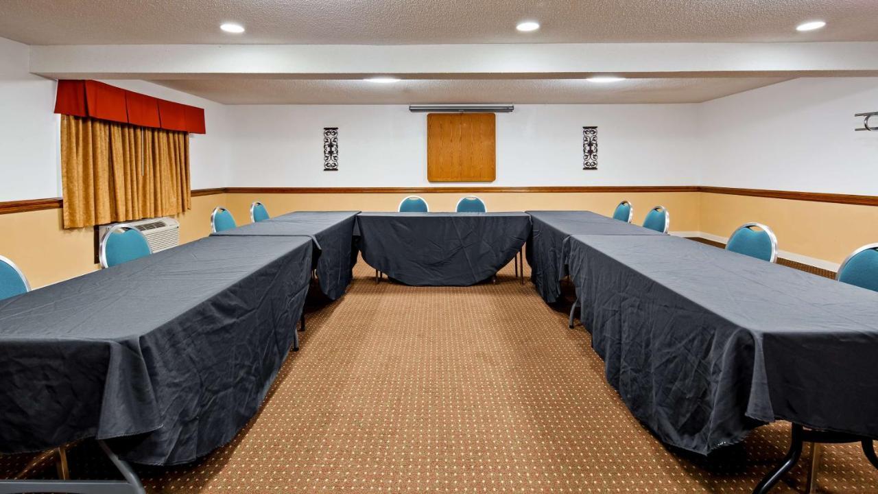 Broadway Inn & Suites Oklahoma Dış mekan fotoğraf
